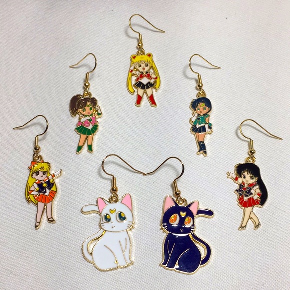 ๐50% OFF/3+...Set of 5 Sailor Moon Figures Earrings - Picture 15 of 16